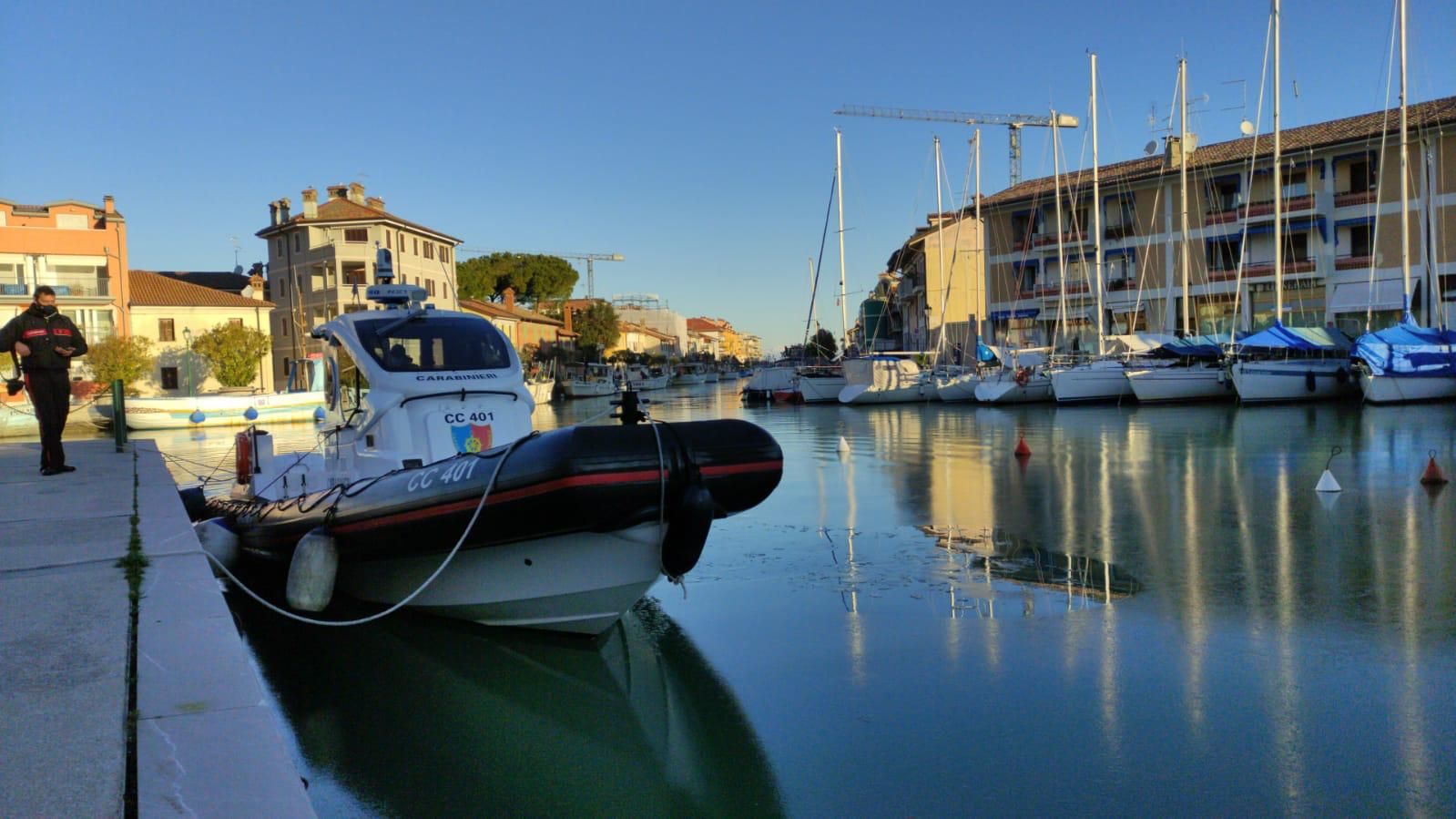 Immagine per Risveglio sottozero in Laguna: Porto Mandracchio a Grado ghiacciato